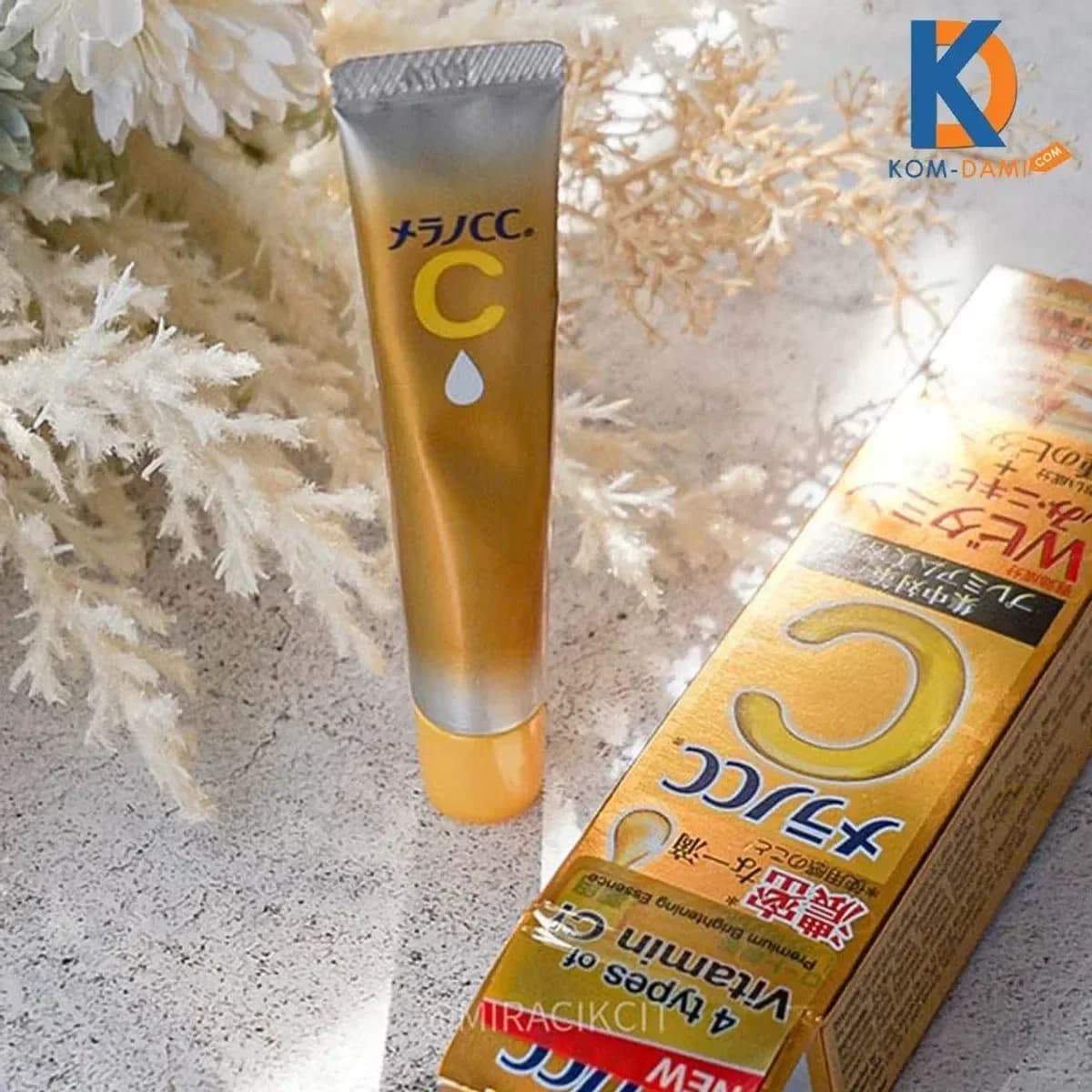Melano CC Premium Brightening Essence